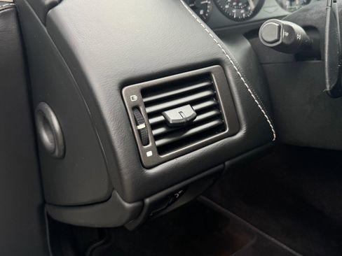 Used 2015 Aston Martin V8 Vantage GT image 16