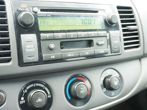 Used 2003 Toyota Camry LE image 25