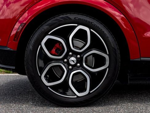 Used 2023 Ford Mustang Mach-E GT image 9