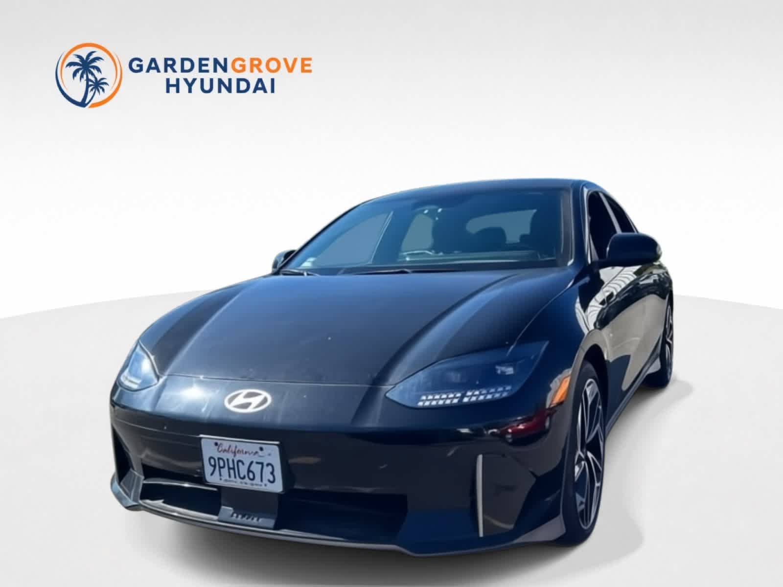 Used 2025 Hyundai Ioniq 6 SEL RWD image 1