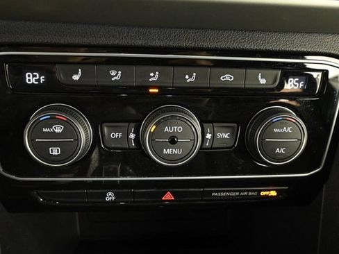 Certified 2023 Volkswagen Atlas Cross Sport SEL image 29