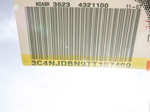 New 2026 Jeep Compass Latitude image 28