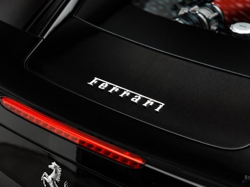 Used 2012 Ferrari 458 Italia Coupe image 33