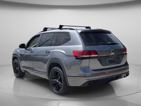 Certified 2023 Volkswagen Atlas SEL R-Line AWD/4WD image 8