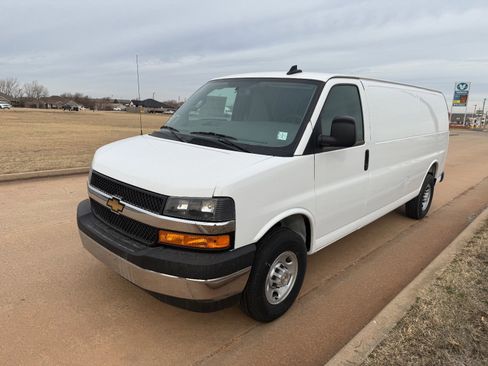 New 2025 Chevrolet Express 3500 Extended w/ Driver Convenience Package RWD image 7