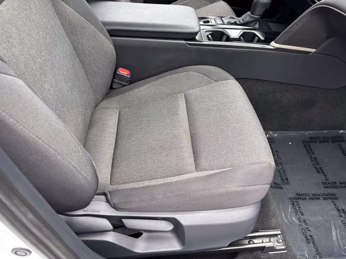 Used 2025 Toyota Camry LE FWD image 37