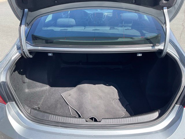 Used 2025 Chevrolet Malibu LT FWD image 8