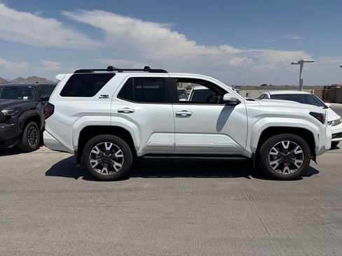 Used 2026 Toyota 4Runner TRD Sport Premium AWD/4WD image 3