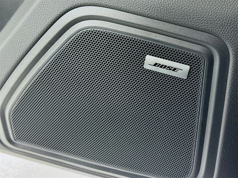 Used 2021 Porsche Macan image 12