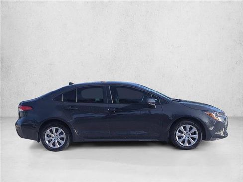 New 2026 Toyota Corolla LE FWD image 4