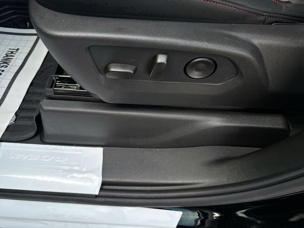 New 2026 Chevrolet Silverado 1500 RST AWD/4WD image 14