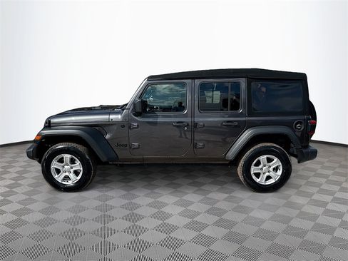 Used 2021 Jeep Wrangler Unlimited Sport S image 9