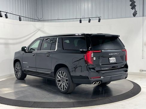 Used 2026 GMC Yukon XL Denali Ultimate AWD/4WD image 14