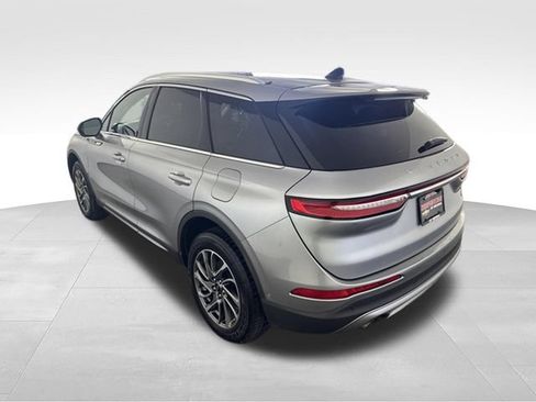 Used 2022 Lincoln Corsair AWD w/ Equipment Group 101A image 7