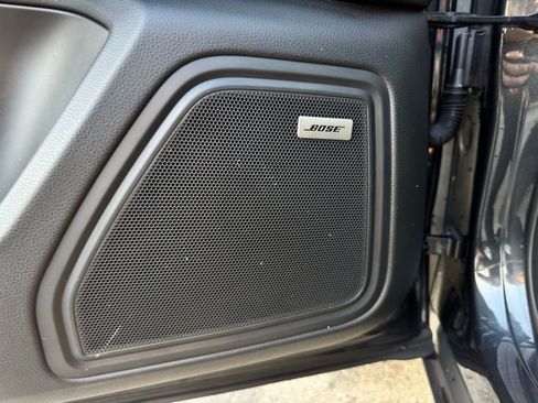 Used 2023 Porsche Macan S image 16