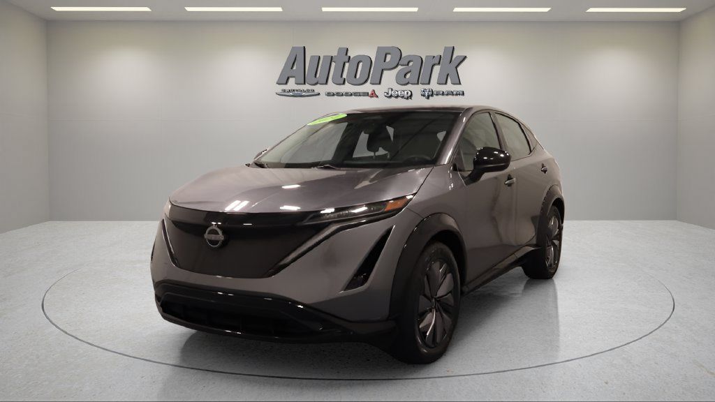 Used 2024 Nissan Ariya AWD image 6