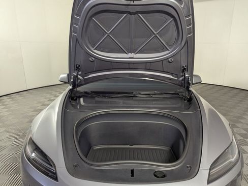 Used 2025 Tesla Model 3 Long Range image 34