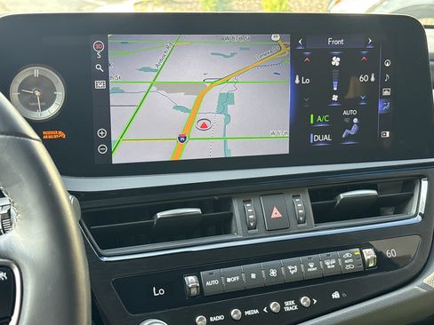 Used 2022 Lexus ES 350 w/ Premium Package FWD image 24