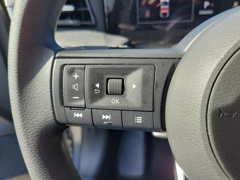 Certified 2025 Nissan Kicks SV w/ SV Premium Package image 23