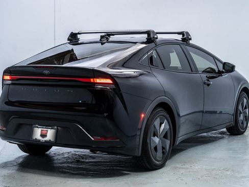 Used 2026 Toyota Prius LE image 7