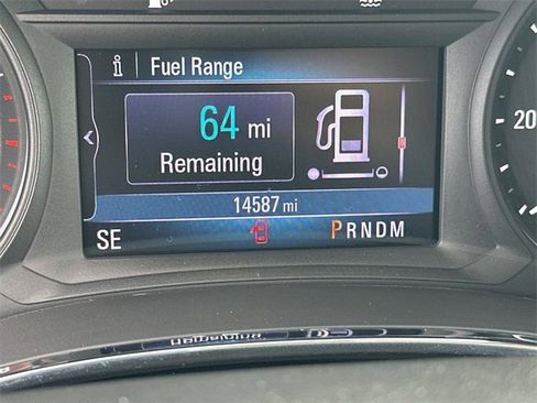 Used 2022 Buick Encore Preferred w/ Safety Package image 11