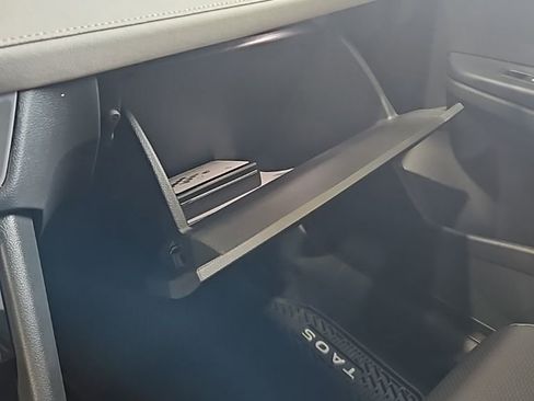 New 2026 Volkswagen Taos SEL AWD/4WD image 29
