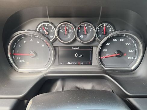 Used 2021 Chevrolet Suburban Z71 AWD/4WD image 17
