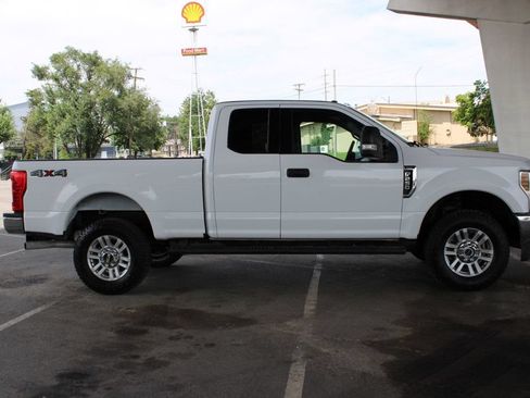 Used 2019 Ford F250 XLT w/ XLT Value Package AWD/4WD image 5