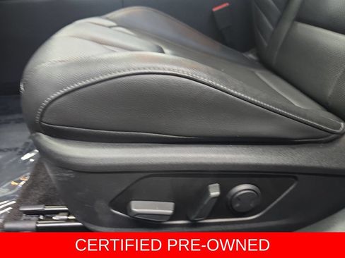 Certified 2025 Hyundai Elantra Limited FWD image 29