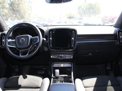 Used 2023 Volvo C40 P8 Recharge Plus w/ Protection Package Premier AWD/4WD image 15