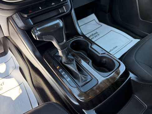 Used 2016 GMC Canyon SLE w/ SLE Convenience Package image 15