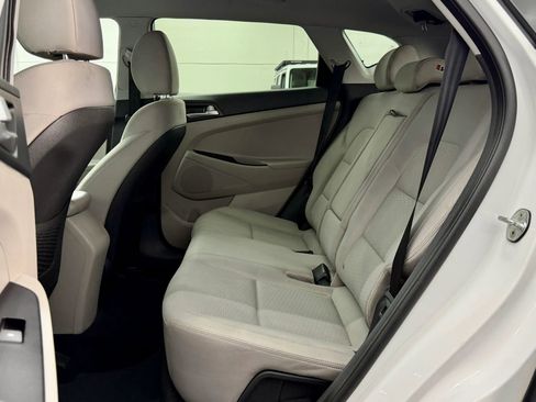 Used 2019 Hyundai Tucson SE image 10