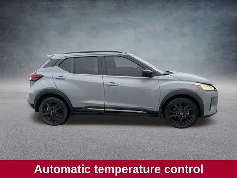 Used 2023 Nissan Kicks SR image 7
