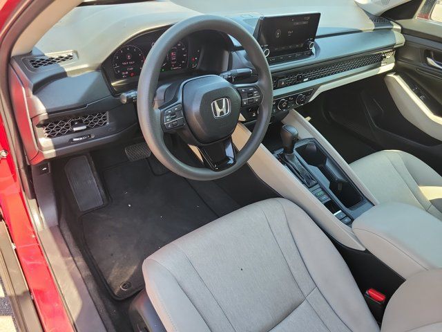 Used 2025 Honda Accord SE image 5