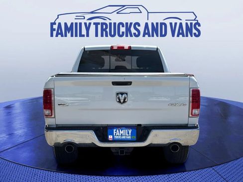 Used 2016 RAM 1500 Laramie w/ Convenience Group AWD/4WD image 4