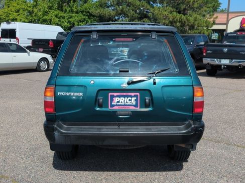 Used 1997 Nissan Pathfinder LE AWD/4WD image 7