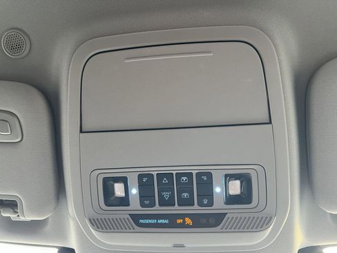 Used 2021 Ford Explorer Limited w/ Equipment Group 301A image 40