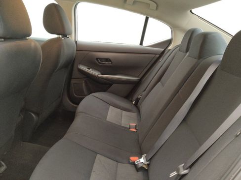 Used 2024 Nissan Sentra S FWD image 18