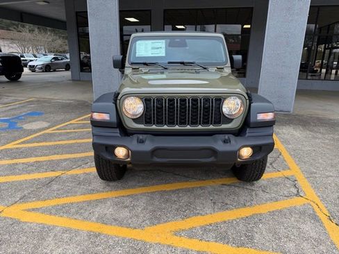 New 2026 Jeep Wrangler Sport S image 9