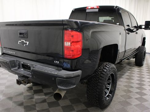 Used 2017 Chevrolet Silverado 2500 LTZ w/ Duramax Plus Package AWD/4WD image 29