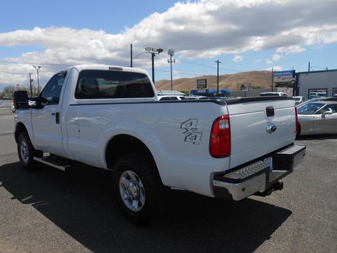 Used 2014 Ford F250 XLT w/ XLT Value Package AWD/4WD image 7