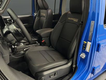 New 2025 Jeep Wrangler Rubicon 392