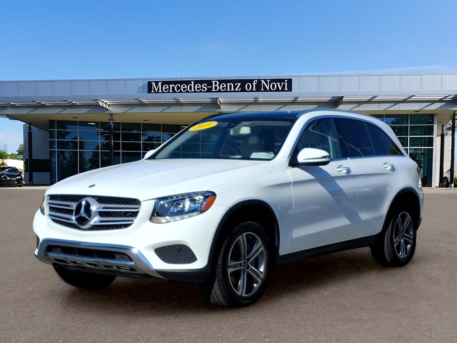 Used 2019 Mercedes-Benz GLC 300 4MATIC image 1