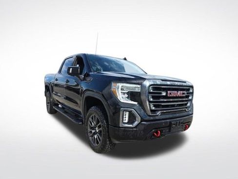 Used 2021 GMC Sierra 1500 AT4 w/ AT4 Value Package AWD/4WD image 3
