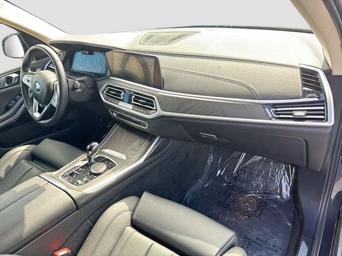 Used 2022 BMW X7 xDrive40i AWD/4WD image 15