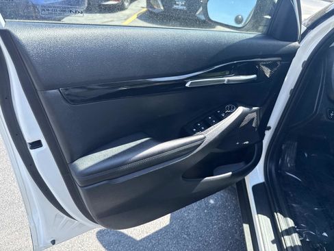 Used 2023 Kia Seltos S FWD image 16