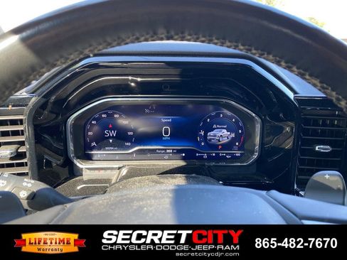 Used 2024 Chevrolet Silverado 1500 RST AWD/4WD image 20