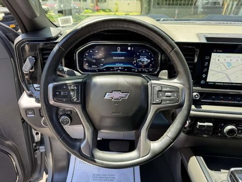Used 2023 Chevrolet Silverado 1500 ZR2 w/ Technology Package AWD/4WD image 26
