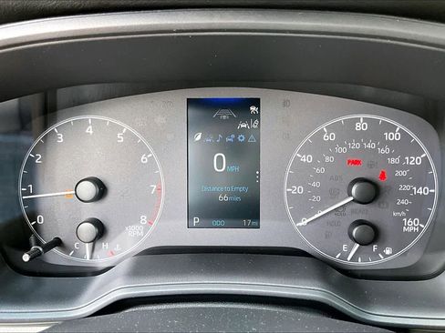 Certified 2025 Toyota Corolla LE image 25