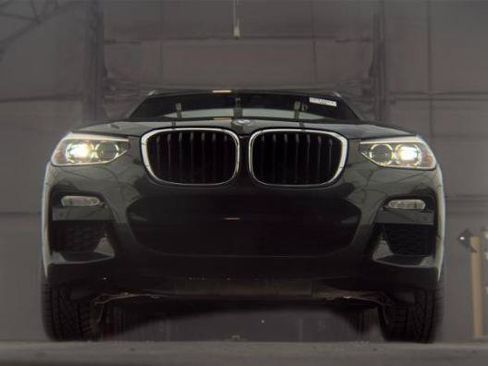 Used 2019 BMW X3 xDrive30i w/ M Sport Package 2 AWD/4WD image 3